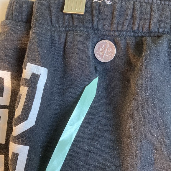 Bundle VS/ forever 21 - xs joggers/ leggings - Picture 11 of 16